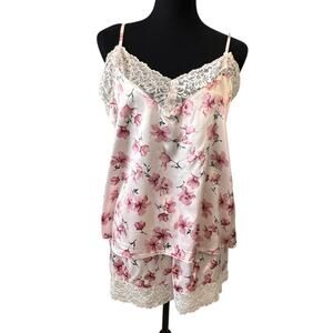 New MARILYN MONROE Women's Fair floral Intimates Cami Shorts Pajama Set Size M